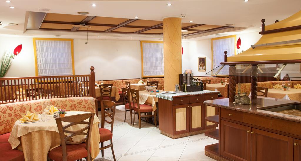 Hotel Comfort Erica Dolomiti Val D'Adige Salorno Eksteriør bilde