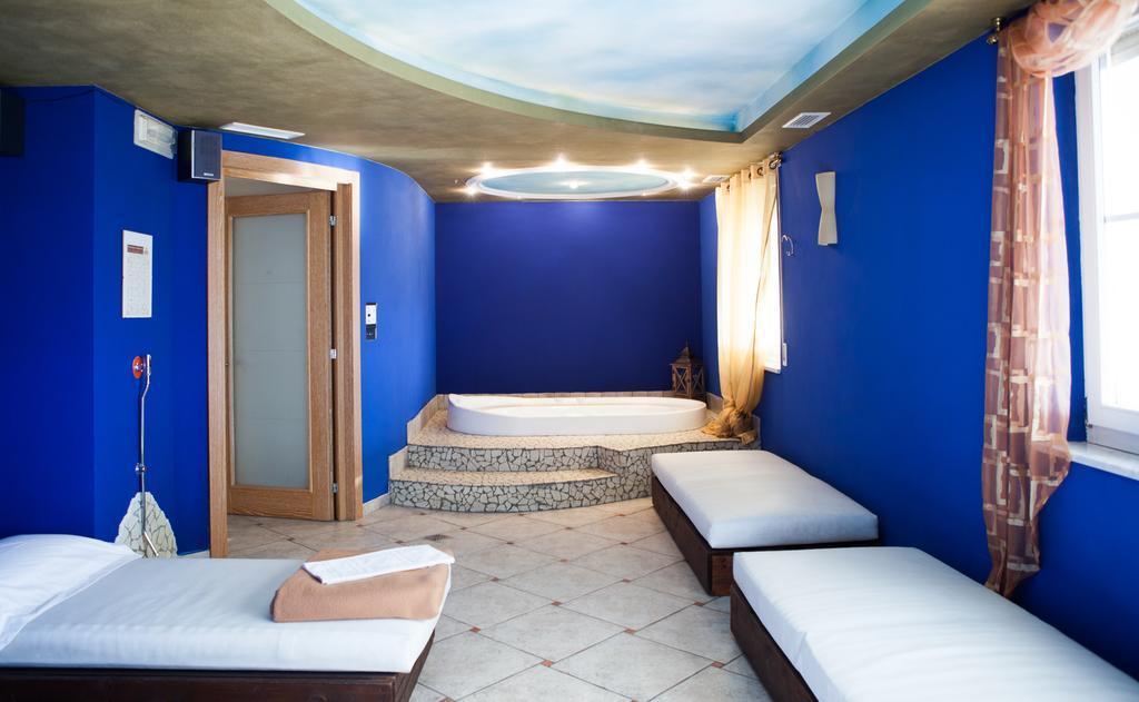 Hotel Comfort Erica Dolomiti Val D'Adige Salorno Eksteriør bilde
